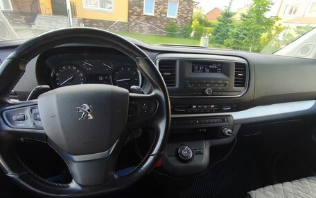 Peugeot Traveller I, 2019 год, 3 150 000 рублей, 5 фотография