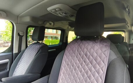Peugeot Traveller I, 2019 год, 3 150 000 рублей, 10 фотография