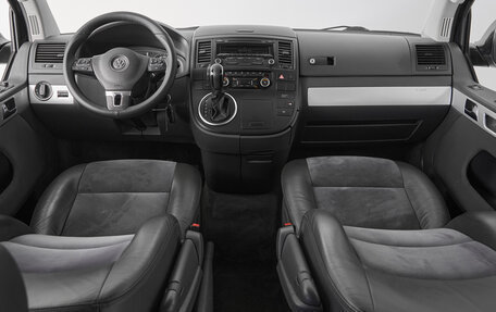 Volkswagen Multivan T5, 2012 год, 2 339 000 рублей, 8 фотография