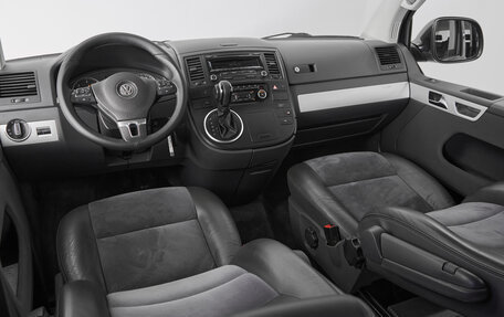 Volkswagen Multivan T5, 2012 год, 2 339 000 рублей, 7 фотография