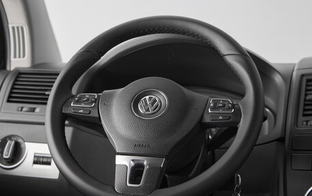 Volkswagen Multivan T5, 2012 год, 2 339 000 рублей, 10 фотография