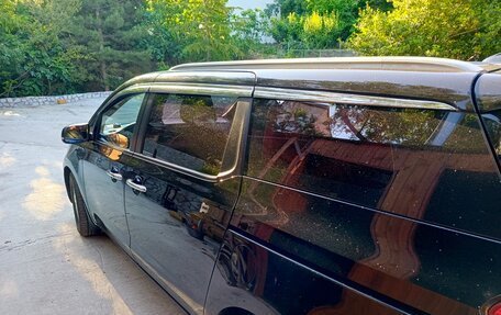 KIA Carnival III, 2016 год, 2 750 000 рублей, 2 фотография