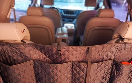 KIA Carnival III, 2016 год, 2 750 000 рублей, 9 фотография