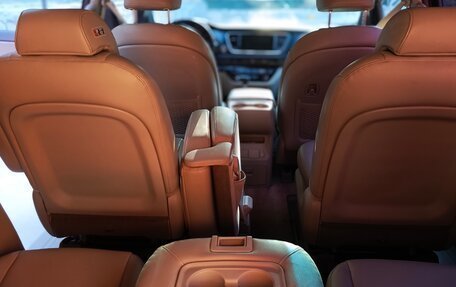 KIA Carnival III, 2016 год, 2 750 000 рублей, 5 фотография