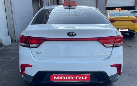 KIA Rio IV, 2018 год, 770 000 рублей, 6 фотография