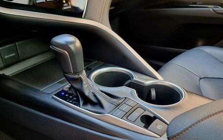 Toyota Camry, 2022 год, 3 950 000 рублей, 24 фотография