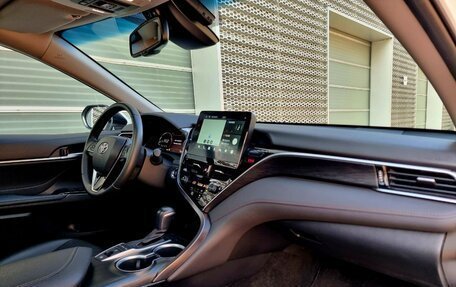 Toyota Camry, 2022 год, 3 950 000 рублей, 30 фотография