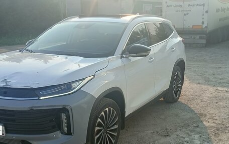 CheryExeed TXL, 2023 год, 1 450 000 рублей, 4 фотография