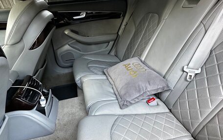 Audi A8, 2010 год, 1 650 000 рублей, 12 фотография