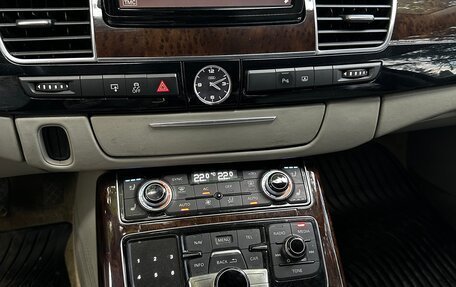 Audi A8, 2010 год, 1 650 000 рублей, 21 фотография