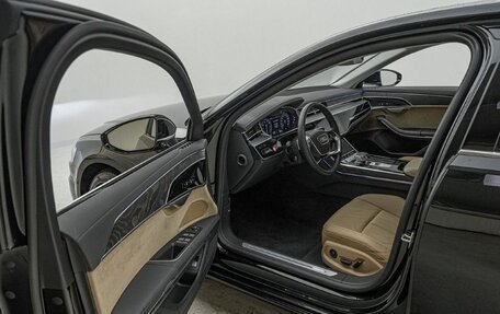 Audi A8, 2021 год, 7 300 000 рублей, 15 фотография
