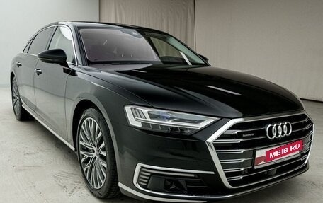 Audi A8, 2021 год, 7 300 000 рублей, 10 фотография