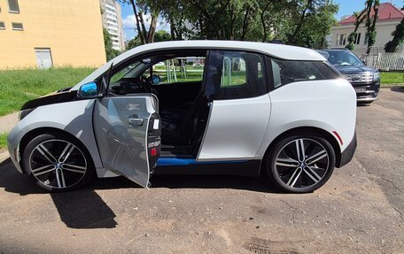 BMW i3 I01 рестайлинг, 2014 год, 1 250 000 рублей, 3 фотография