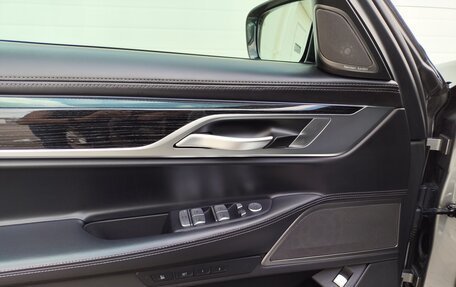 BMW 7 серия, 2021 год, 5 990 000 рублей, 22 фотография