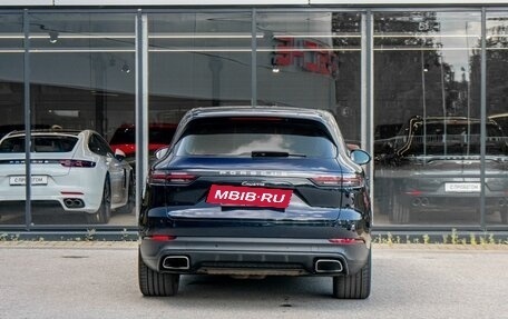 Porsche Cayenne III, 2018 год, 5 739 000 рублей, 4 фотография