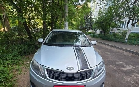 KIA Rio III рестайлинг, 2012 год, 600 000 рублей, 1 фотография