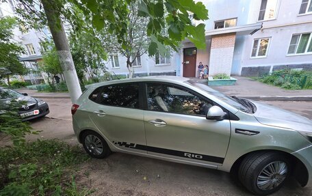 KIA Rio III рестайлинг, 2012 год, 600 000 рублей, 2 фотография
