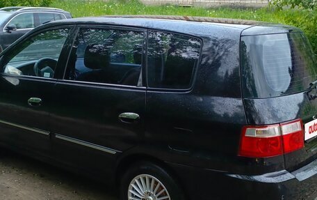 KIA Carens I (RS), 2003 год, 400 000 рублей, 2 фотография
