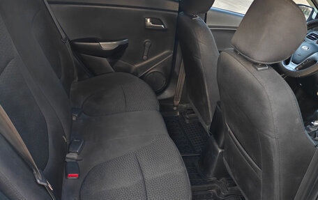KIA Rio III рестайлинг, 2015 год, 650 000 рублей, 4 фотография
