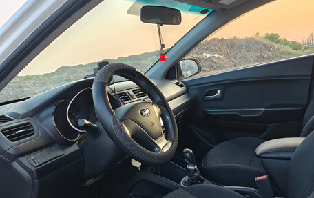 KIA Rio III рестайлинг, 2015 год, 650 000 рублей, 11 фотография