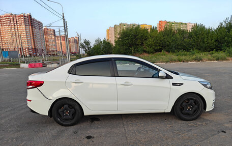 KIA Rio III рестайлинг, 2015 год, 650 000 рублей, 15 фотография