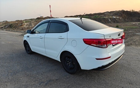 KIA Rio III рестайлинг, 2015 год, 650 000 рублей, 5 фотография