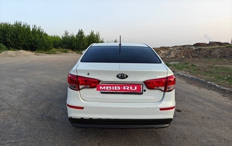 KIA Rio III рестайлинг, 2015 год, 650 000 рублей, 13 фотография