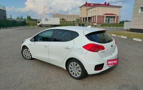 KIA cee'd III, 2017 год, 1 330 000 рублей, 2 фотография