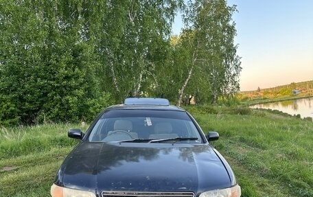 Nissan Cefiro II, 1995 год, 265 000 рублей, 2 фотография