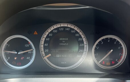 Mercedes-Benz C-Класс, 2008 год, 1 170 000 рублей, 10 фотография