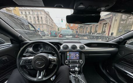 Ford Mustang VI рестайлинг, 2020 год, 3 900 000 рублей, 6 фотография