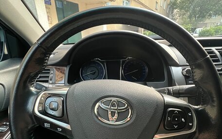 Toyota Camry, 2017 год, 2 500 000 рублей, 5 фотография