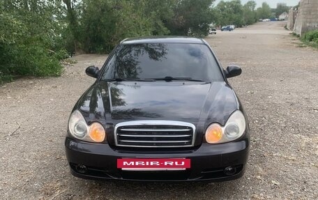 Hyundai Sonata IV рестайлинг, 2004 год, 420 000 рублей, 3 фотография
