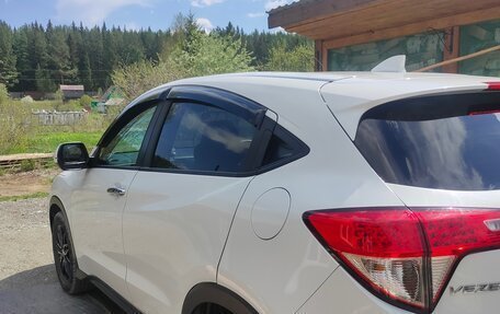 Honda Vezel, 2019 год, 2 150 000 рублей, 3 фотография
