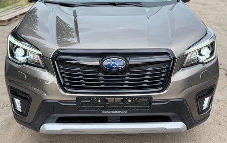 Subaru Forester, 2018 год, 2 450 000 рублей, 2 фотография
