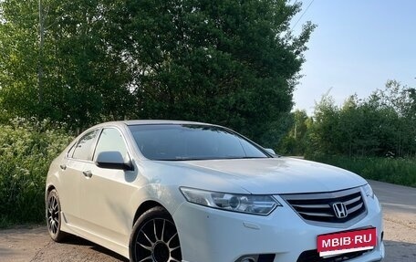 Honda Accord VIII рестайлинг, 2012 год, 1 370 000 рублей, 1 фотография