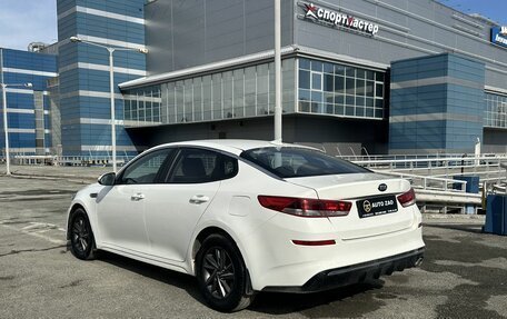 KIA Optima IV, 2019 год, 1 200 000 рублей, 5 фотография