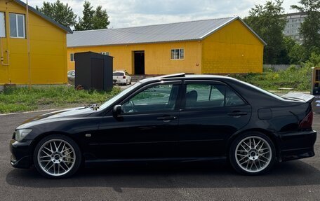 Lexus IS II рестайлинг 2, 1999 год, 920 000 рублей, 2 фотография