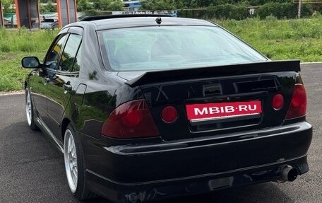 Lexus IS II рестайлинг 2, 1999 год, 920 000 рублей, 4 фотография