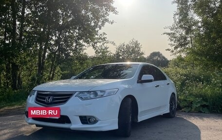 Honda Accord VIII рестайлинг, 2012 год, 1 370 000 рублей, 3 фотография