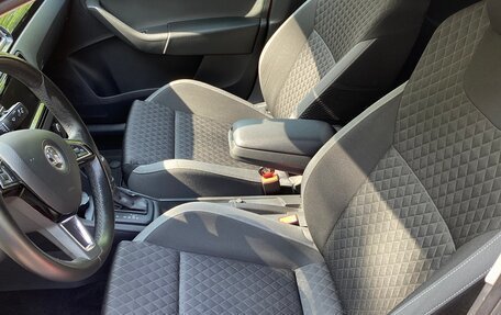 Skoda Rapid I, 2016 год, 1 050 000 рублей, 11 фотография