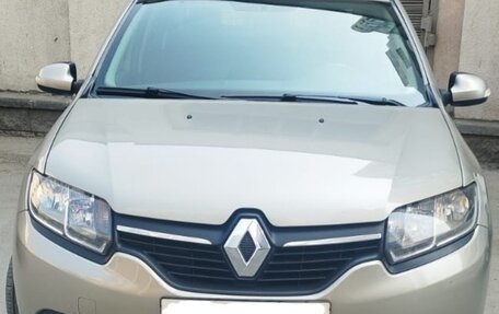 Renault Logan II, 2014 год, 599 000 рублей, 3 фотография