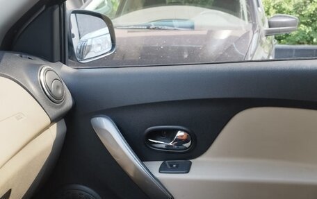 Renault Logan II, 2014 год, 599 000 рублей, 6 фотография