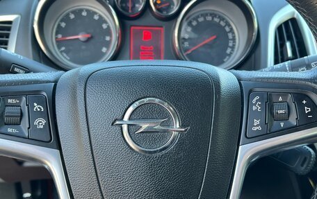 Opel Astra J, 2013 год, 1 400 000 рублей, 20 фотография