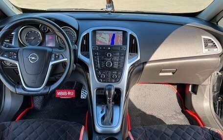 Opel Astra J, 2013 год, 1 400 000 рублей, 23 фотография