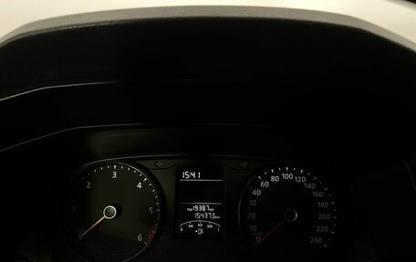 Volkswagen Caravelle T6 рестайлинг, 2015 год, 2 599 000 рублей, 18 фотография