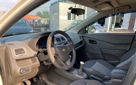 Chevrolet Cobalt II, 2013 год, 599 000 рублей, 11 фотография