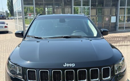 Jeep Compass II, 2019 год, 1 840 000 рублей, 1 фотография
