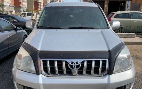 Toyota Land Cruiser Prado 120 рестайлинг, 2003 год, 1 500 000 рублей, 1 фотография
