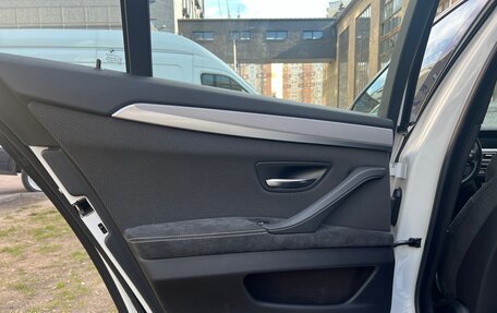 BMW 5 серия, 2016 год, 2 000 000 рублей, 22 фотография